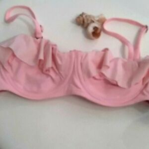 Maaji bikini top med NWOT la233